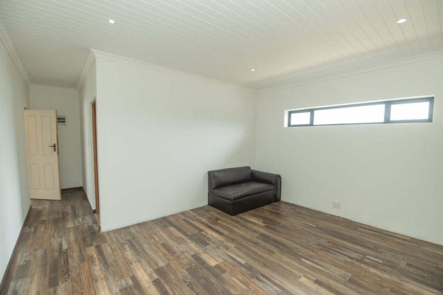 6 Bedroom Property for Sale in Royalston Residential Estate and Wildlife Reserve Eastern Cape